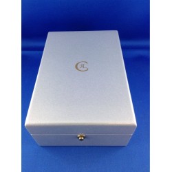 image: CR03
