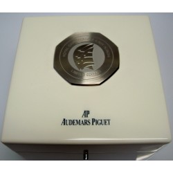 image: AP32